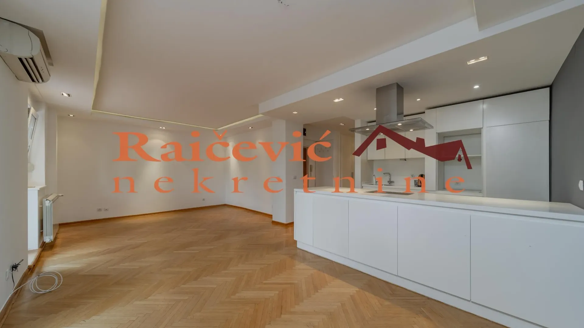 Rent, three bedroom apartment, 102m², Čukarica, Beograd