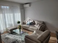 Izdavanje, trosoban stan, 82m², Novi Beograd Sve Podlokacije, Beograd - image 3