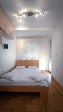 Izdavanje, jednosoban stan, 37m², Nova Detelinara, Novi Sad Sve Podlokacije - image 4