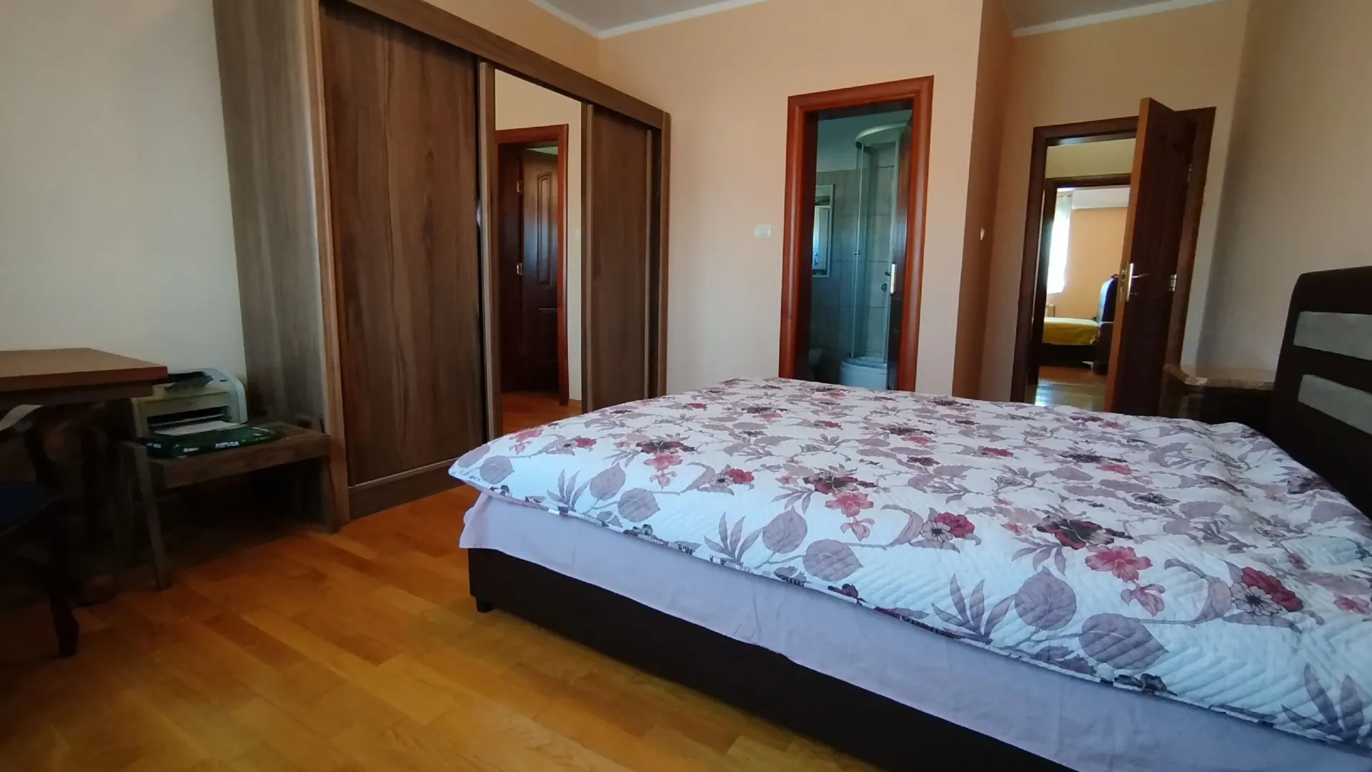 Rent, house, 375m², Donja Gorica, Podgorica
