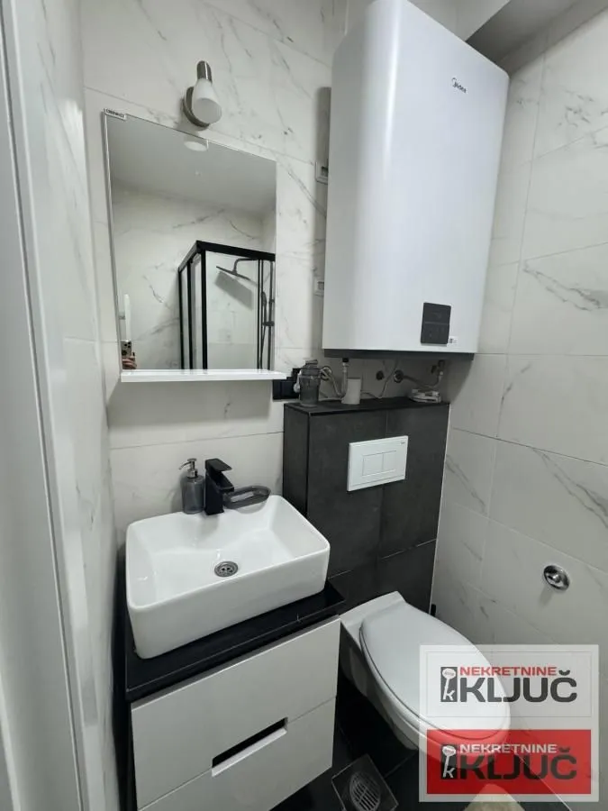 Prodaja, jednosoban stan, 38m², Podbara, Novi Sad Sve Podlokacije