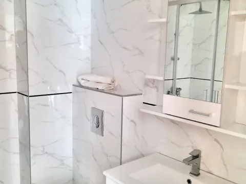 Izdavanje, dvosoban stan, 56m², Bečići, Budva - image 3