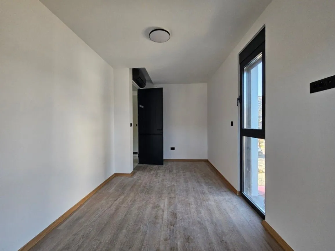 Prodaja, dvosoban stan, 71m², Vezirov Most, Podgorica