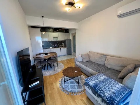 Rent, two bedroom apartment, 58m², Stara Varoš, Podgorica - image 3
