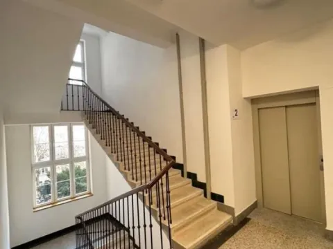 Rent, office space, 60m², Stari Grad, Beograd - image 6