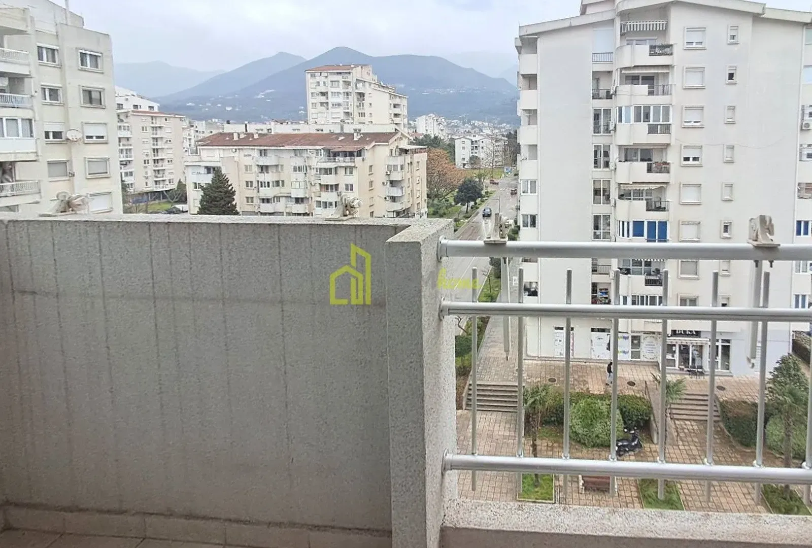 Izdavanje, dvosoban stan, 75m², Čeluga, Bar