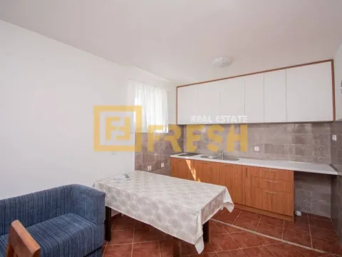 Izdavanje, dvosoban stan, 79m², Zlatica, Podgorica - image 6