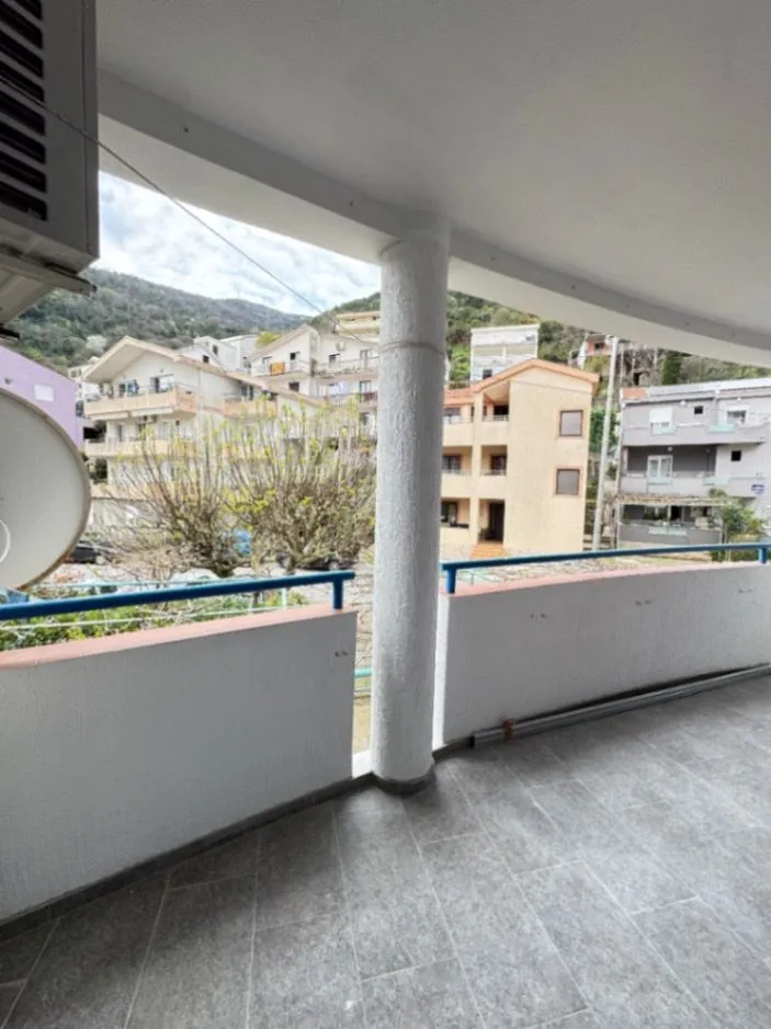 Sale, one bedroom apartment, 60m², Bijeli Do, Budva