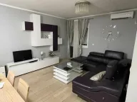 Izdavanje, dvosoban stan, 70m², Zagorič, Podgorica - image 1