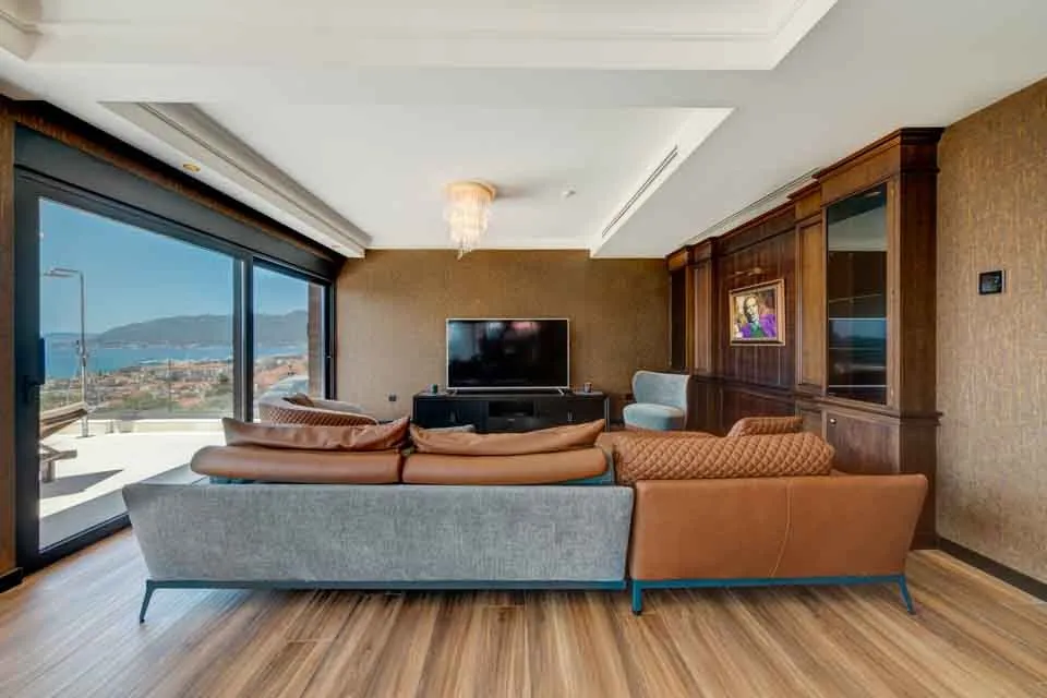 Prodaja, kuća, 539m², Kalimanj, Tivat