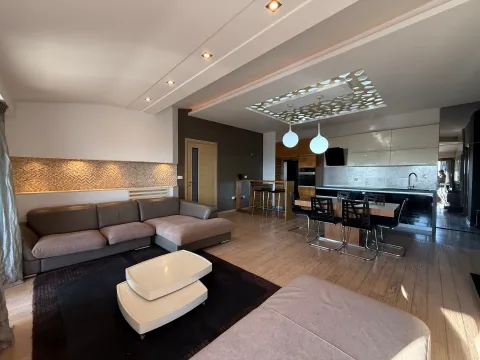 Prodaja, trosoban stan, 120m², Podgorica, Crna Gora - image 2