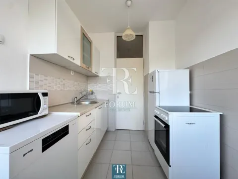 Izdavanje, dvosoban stan, 65m², Pobrežje, Podgorica - image 5