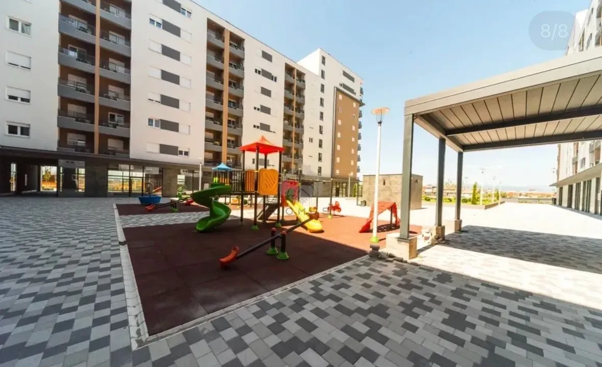 Izdavanje, jednosoban stan, 46m², Stari Aerodrom, Podgorica