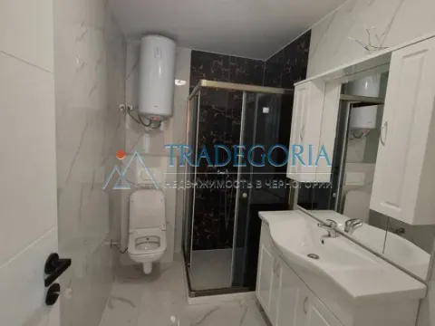 Prodaja, trosoban stan, 110m², Dobra Voda, Bar - image 17