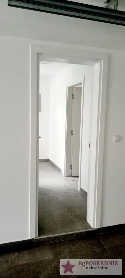 Prodaja, stan, 302m², Miljakovac, Rakovica