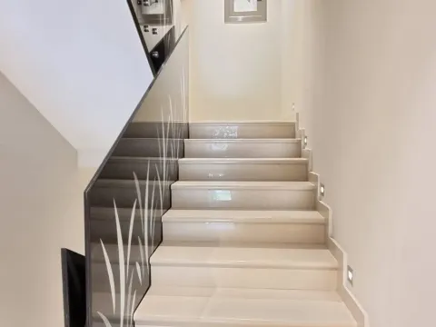 Sale, two bedroom apartment, 114m², Budva, Crna Gora - image 13