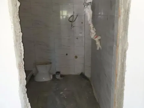 Prodaja, trosoban stan, 76m², Resnik, Beograd - image 5