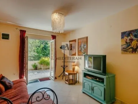 Prodaja, jednosoban stan, 49m², Topla, Herceg Novi