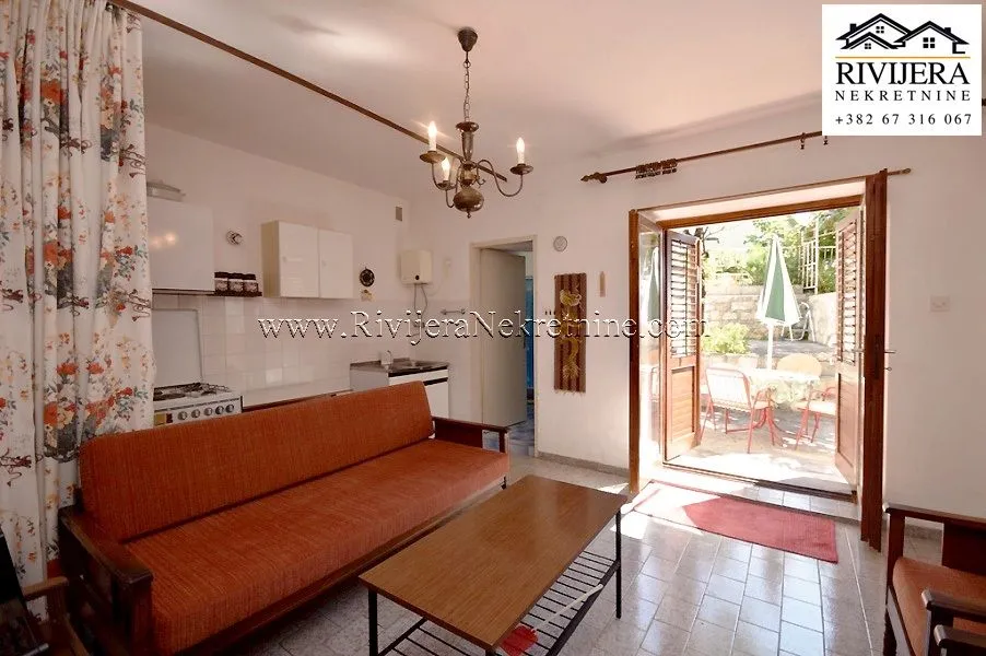 Prodaja, dvosoban stan, 54m², Centar, Herceg Novi