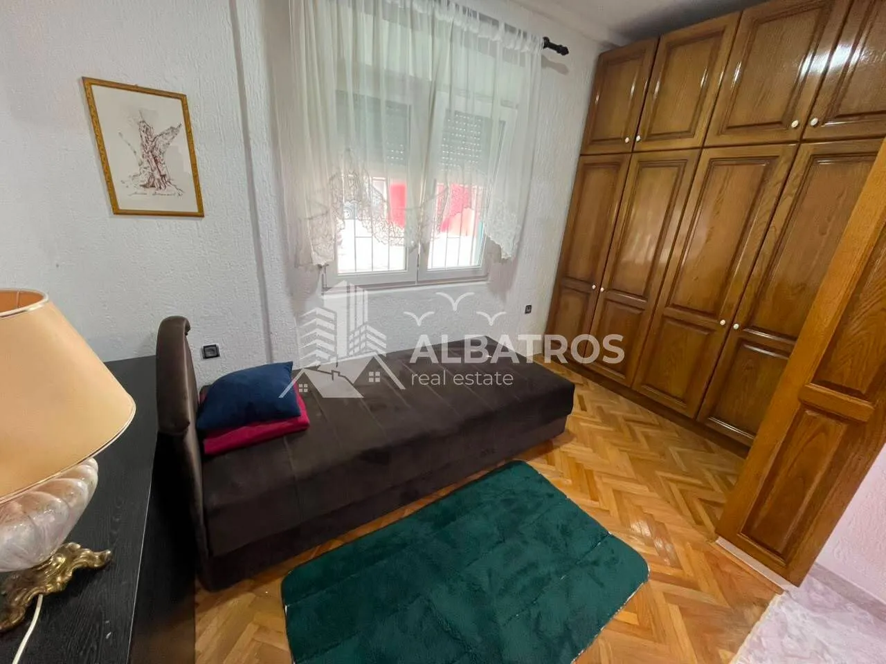 Rent, two bedroom apartment, 80m², Centar, Bar