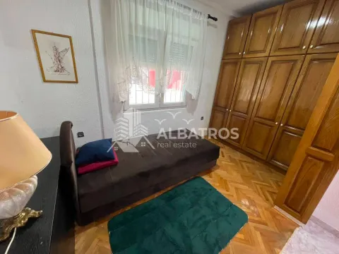 Rent, two bedroom apartment, 80m², Centar, Bar - image 12