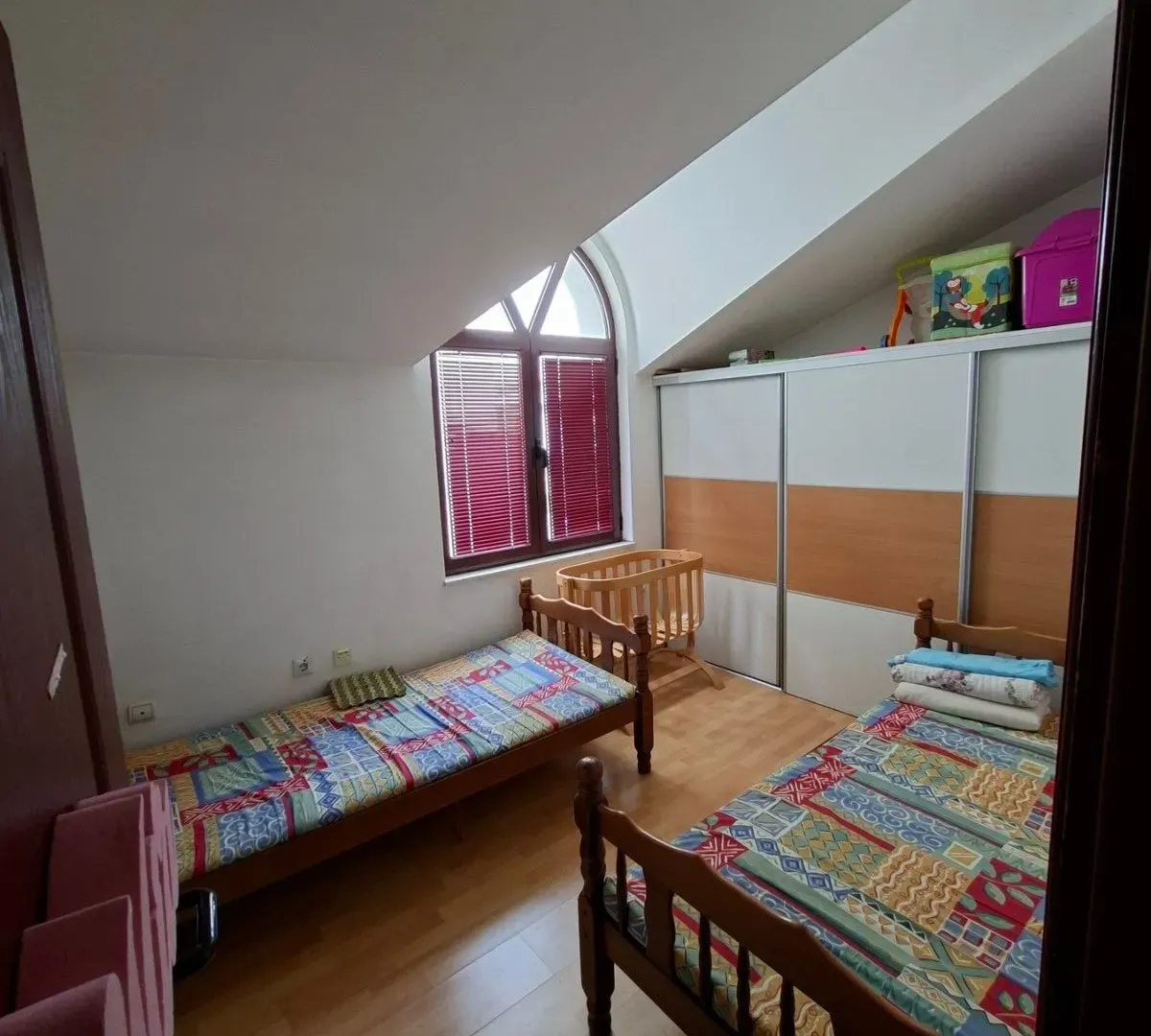 Rent, office space, 90m², Pobrežje, Podgorica