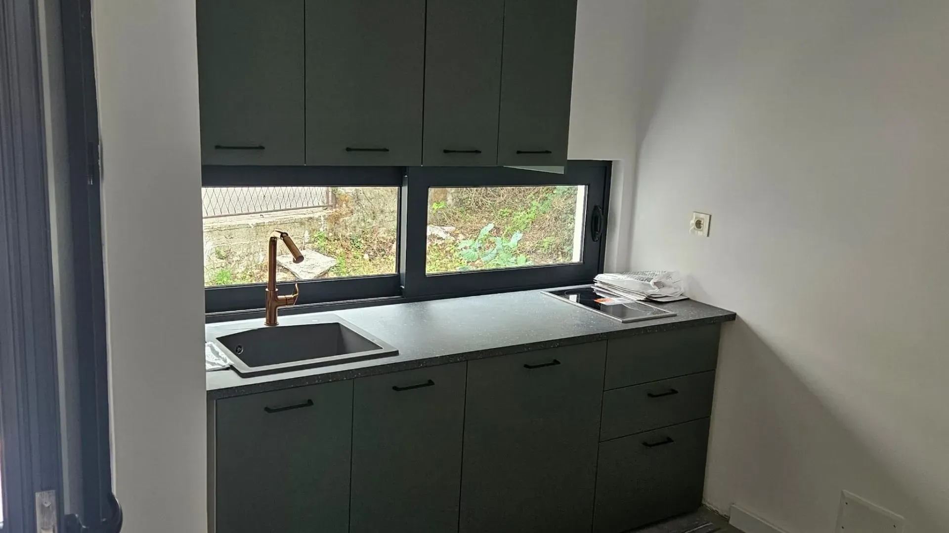 Rent, office space, 80m², Kotor, Crna Gora