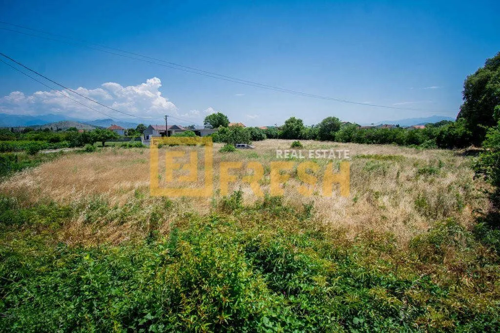 Prodaja, plac, 1475m², Farmaci, Podgorica