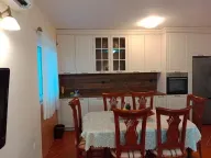 Izdavanje, kuća, 250m², Herceg Novi, Crna Gora - image 3