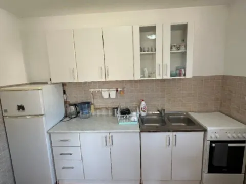 Rent, two bedroom apartment, 75m², Centar, Bar - image 10