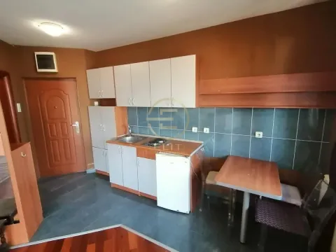 Izdavanje, garsonjera, 35m², Bulevar Oslobodjenja, Novi Sad Sve Podlokacije - image 7