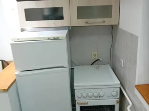 Izdavanje, dvosoban stan, 47m², Detelinara, Novi Sad Sve Podlokacije - image 9