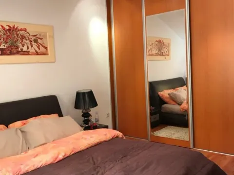 Sale, two bedroom apartment, 67m², Dobrota, Kotor - image 2