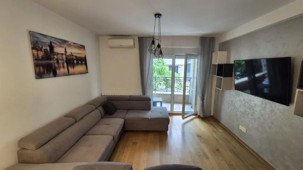 Rent, three bedroom apartment, 72m², Lekino Brdo, Voždovac Sve Podlokacije
