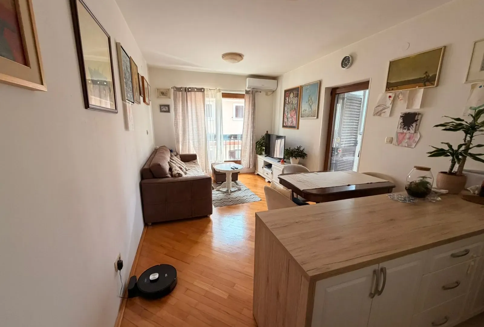 Prodaja, jednosoban stan, 47m², Baošići, Herceg Novi