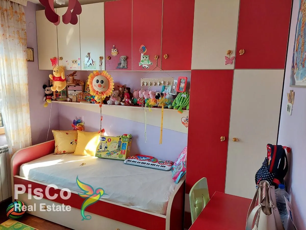Prodaja, četvorosoban stan, 156m², Gorica C, Podgorica