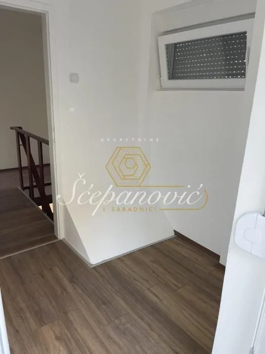 Prodaja, kuća, 67m², Sremska Kamenica, Petrovaradin