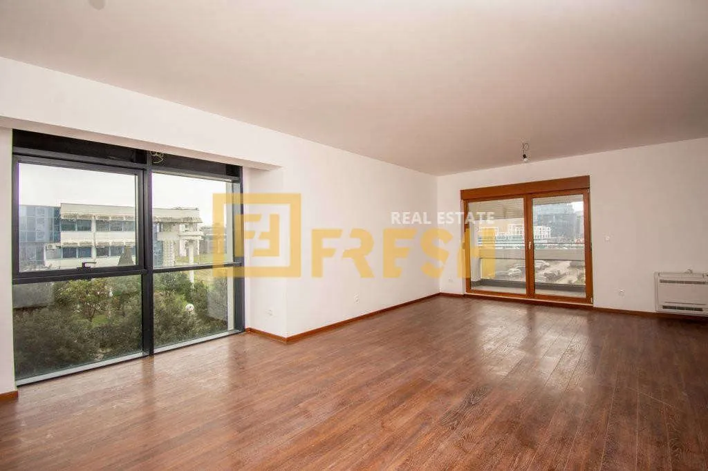 Rent, three bedroom apartment, 106m², Master Kvart, Podgorica