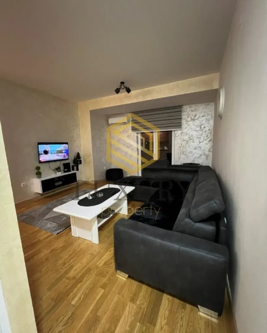 Rent, one bedroom apartment, 54m², Centar, Podgorica