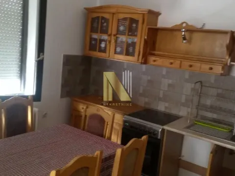 Prodaja, kuća, 366m², Sajmište, Novi Sad - image 28