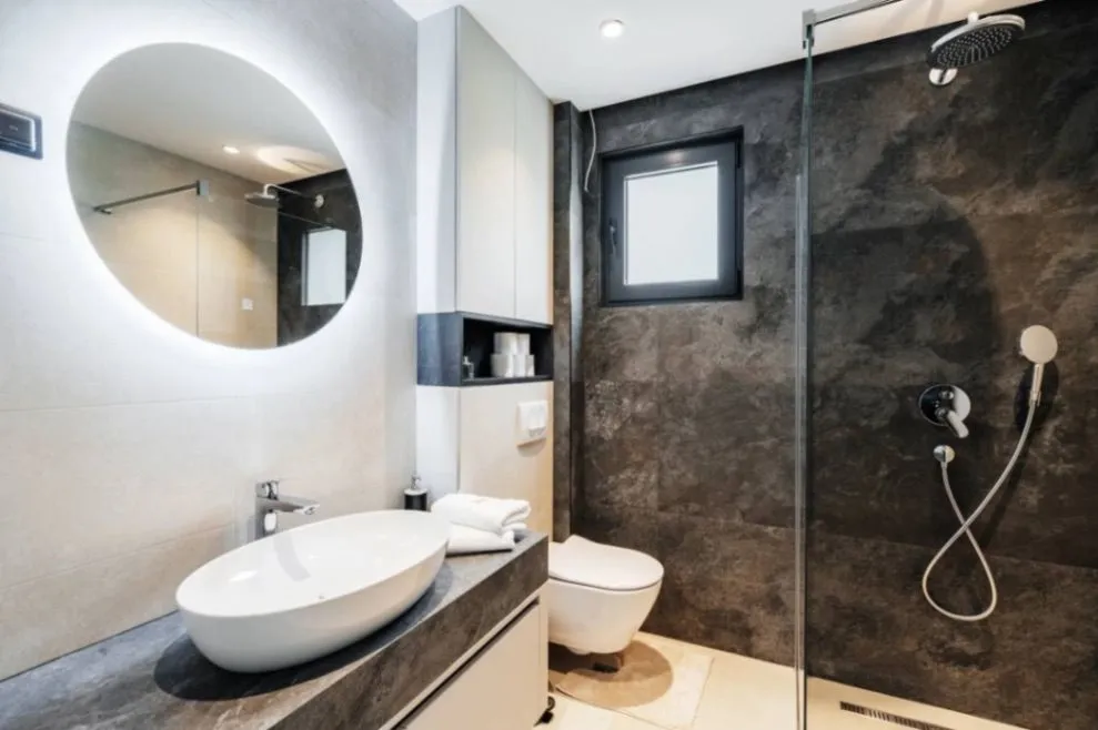 Sale, house, 318m², Blizikuće, Budva