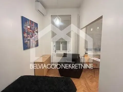 Rent, one bedroom apartment, 35m², Stari Grad, Beograd - image 5