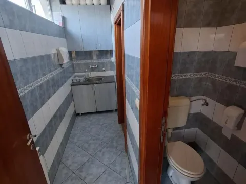 Rent, apartment, 220m², Centar, Novi Sad - image 21