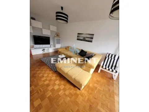 Izdavanje, trosoban stan, 67m², Novi Beograd Blok 22, Novi Beograd Sve Podlokacije - image 2