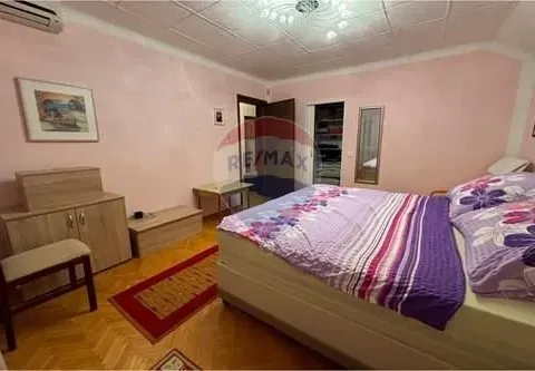 Sale, house, 1874m², Centar, Bar - image 40