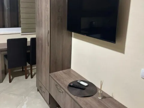 Izdavanje, jednosoban stan, 40m², Ulcinj, Crna Gora - image 4