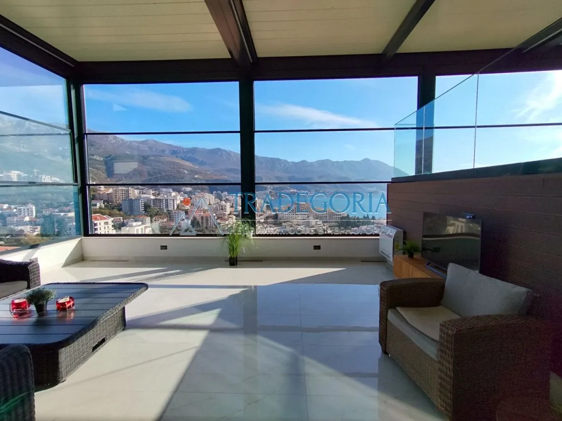 Prodaja, stan, 300m², Bečići, Budva