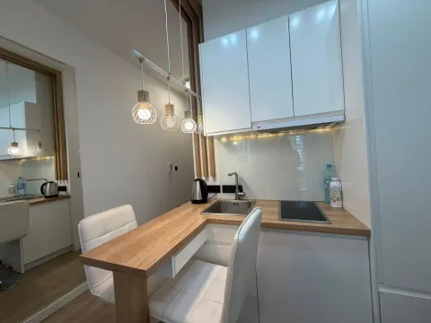 Prodaja, garsonjera, 27m², Bečići, Budva - image 18