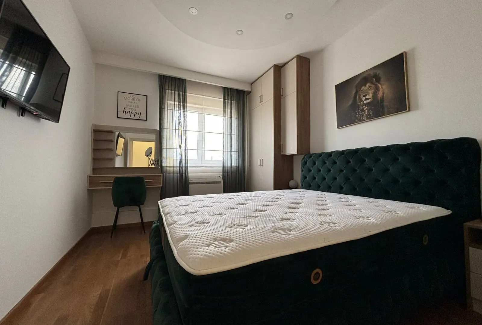 Izdavanje, dvosoban stan, 69m², Zabjelo, Podgorica