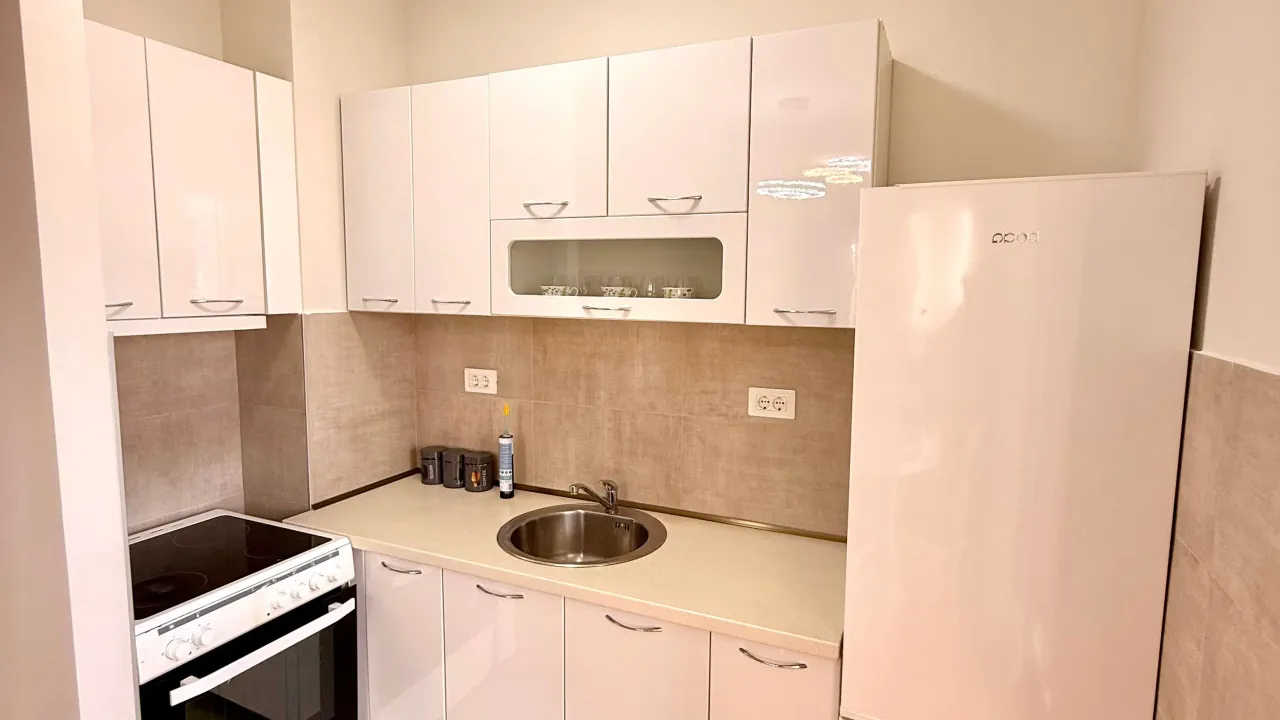 Rent, one bedroom apartment, 44m², City Kej, Podgorica